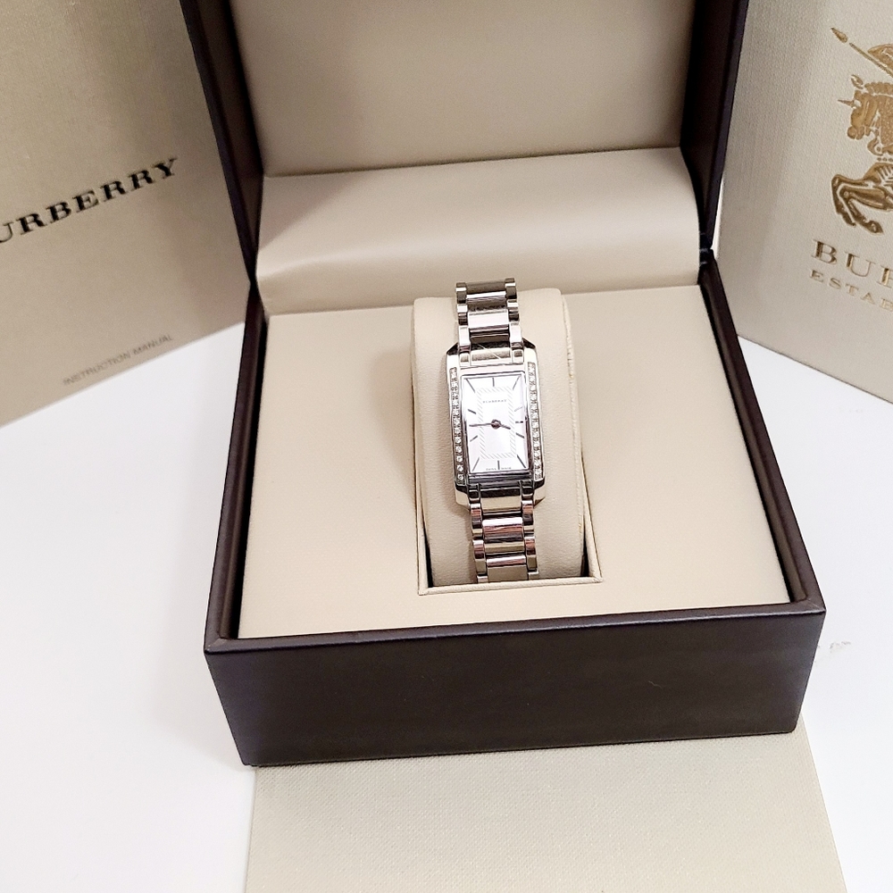 Burberry Diamond rectangular classic ladies watch in silver tone color